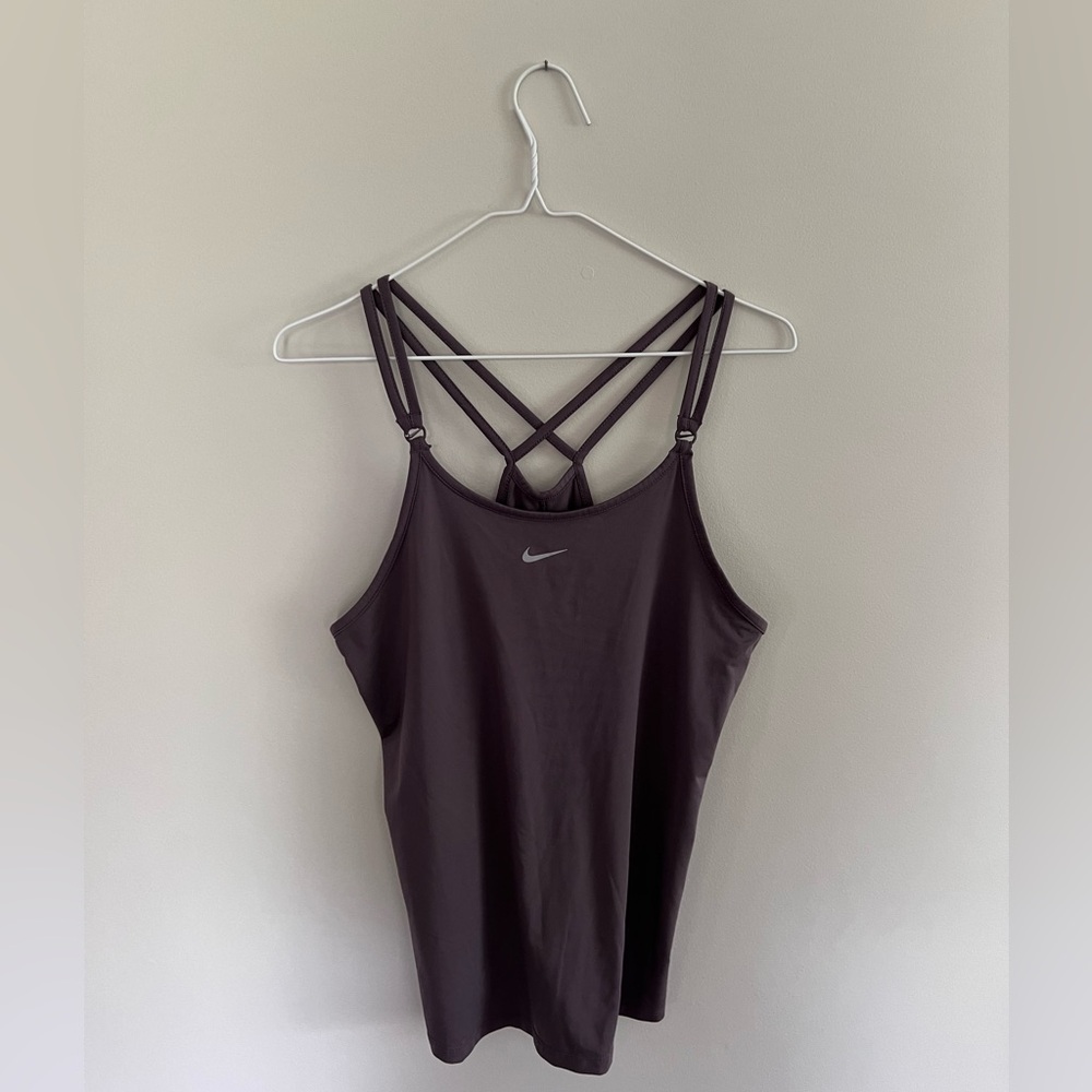 Nike dri-fit strappy tank top